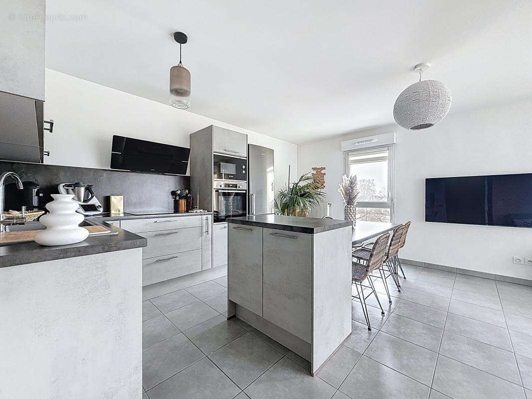 Appartement à VENISSIEUX