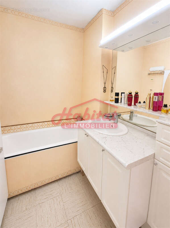 Chelles - appartement 4 pieces + parking - photo 8