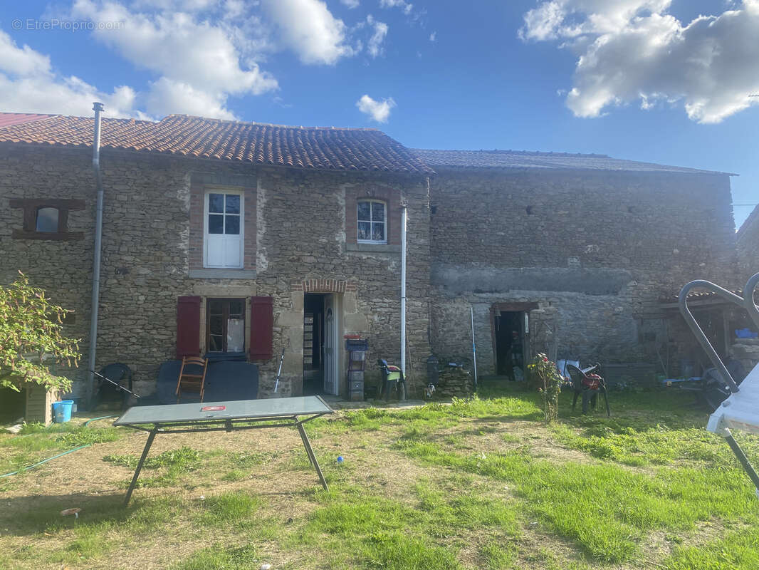 Maison pierres avec terrain - photo 6