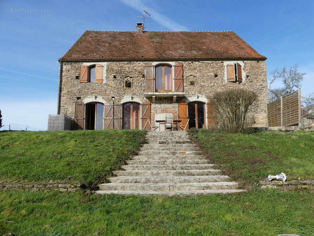 Maison à SEMUR-EN-AUXOIS