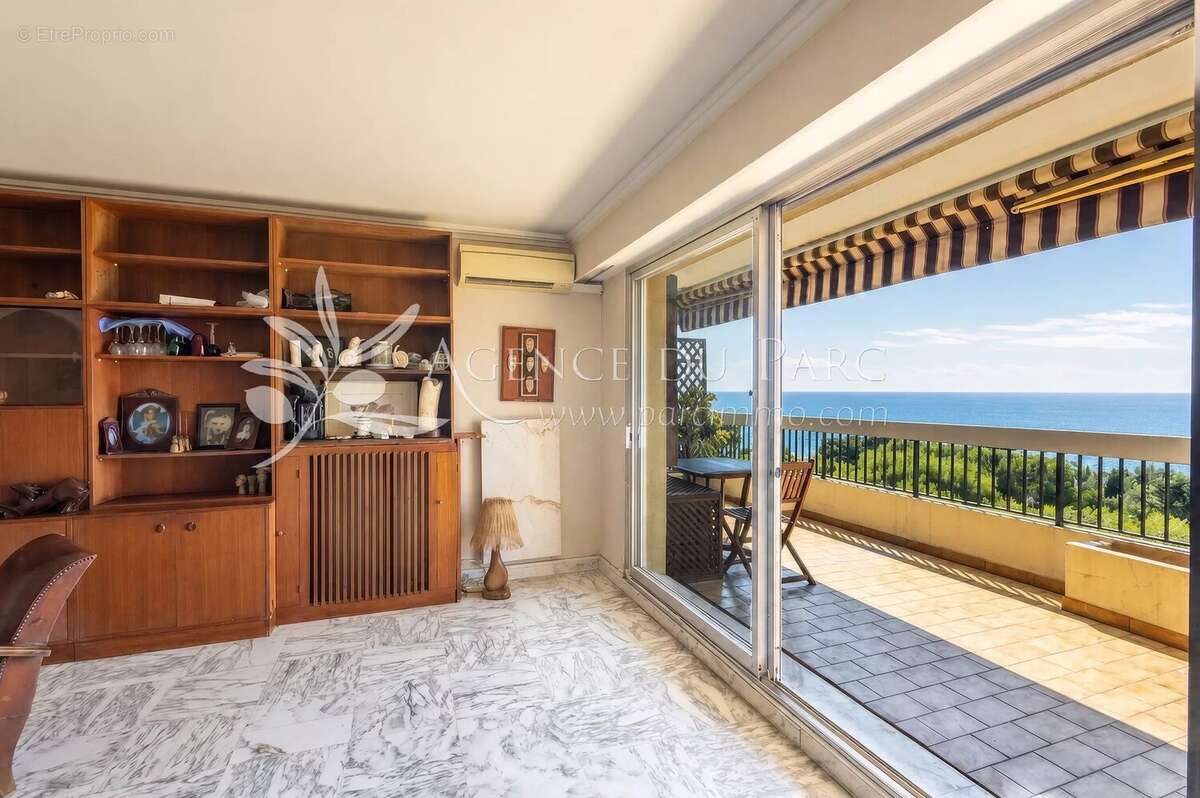 Superbe appartement 4 pièces avec vue mer à Villeneuve-Loubet - photo 5