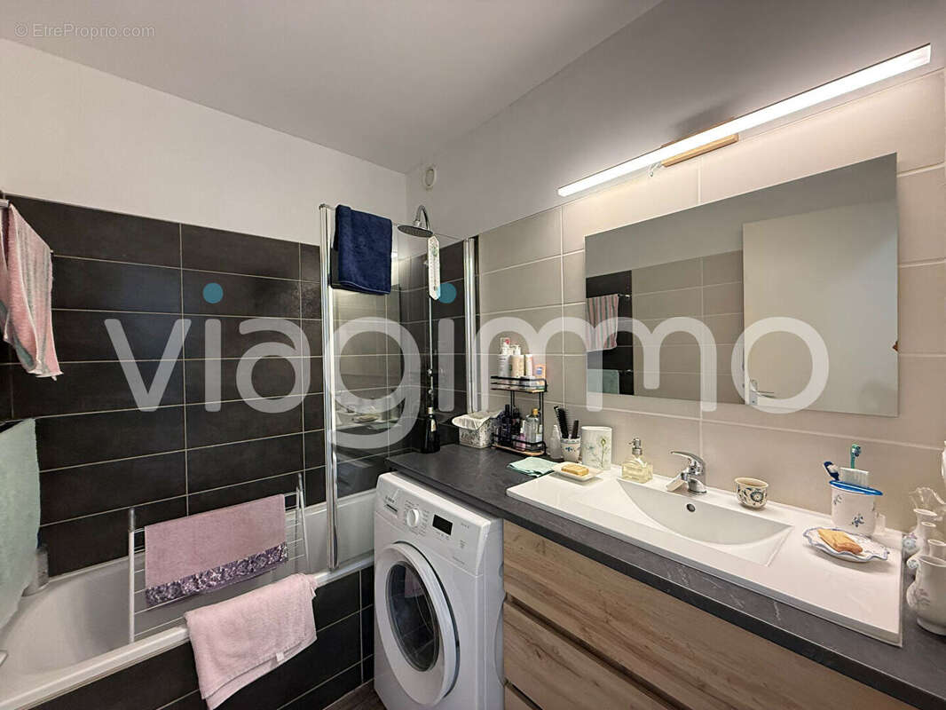 Appartement à BOURG-LES-VALENCE