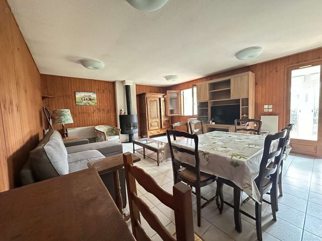 Maison à CHATELGUYON