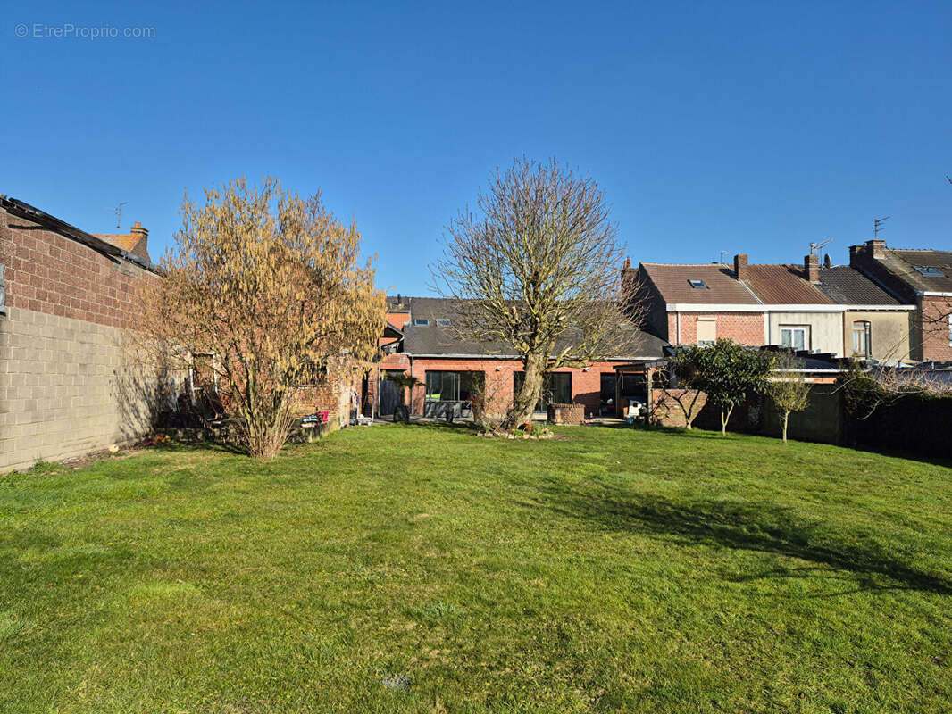 Maison à PERENCHIES