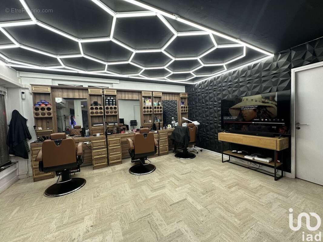 Photo 3 - Commerce à SAINTE-GENEVIEVE-DES-BOIS