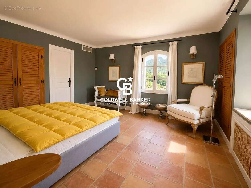 Propriété d'exception au cœur d'un parc privé face au massif des Maures - photo 13