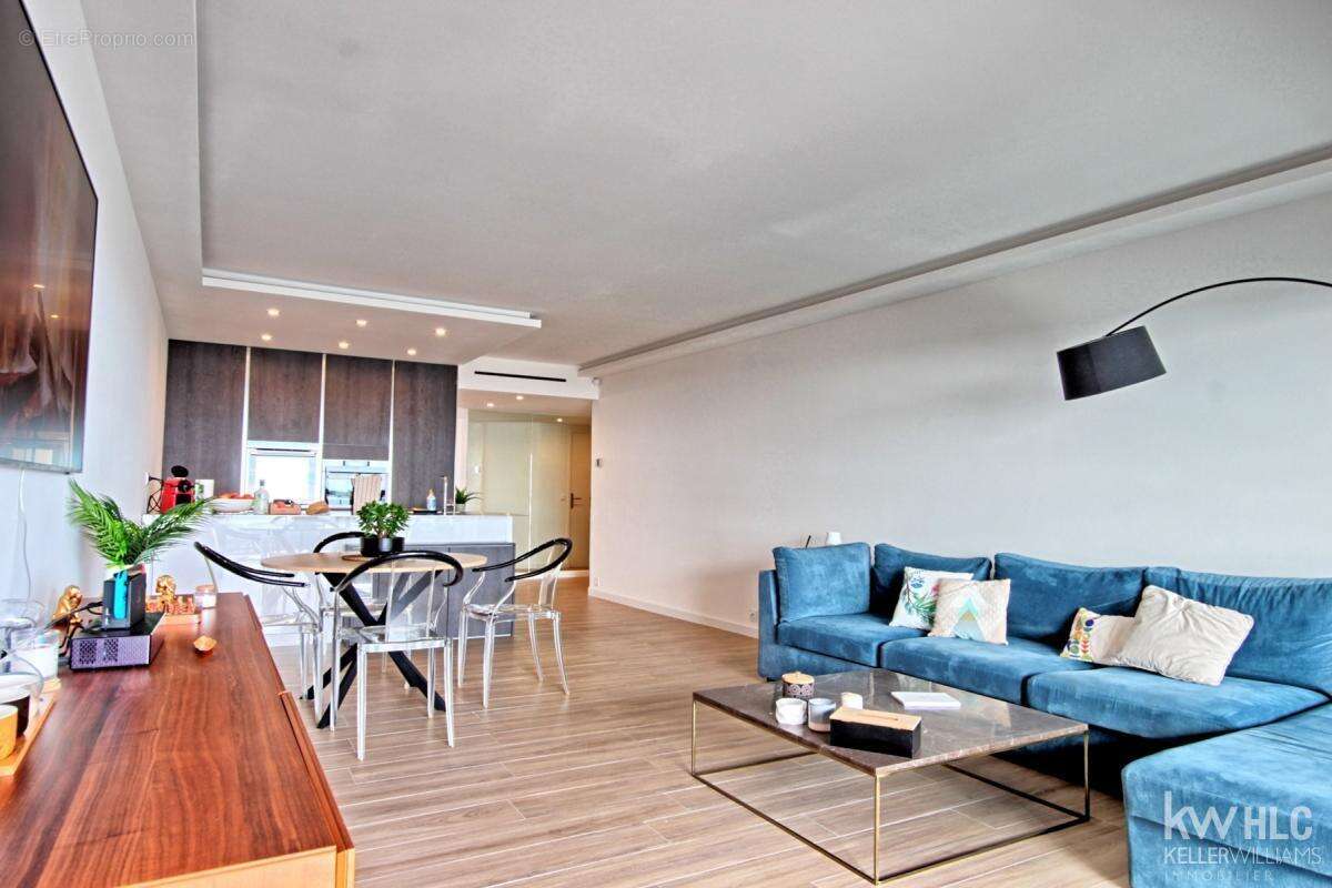 Appartement à LE CANNET