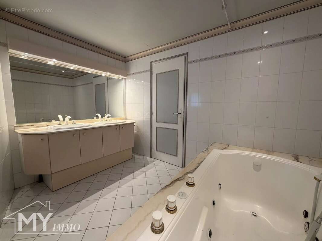 Maison à SAINT-ANTOINE-DE-BREUILH