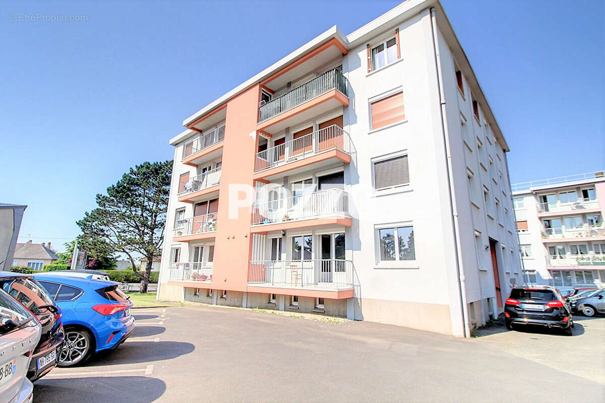 VENTE : appartement F3 (71,92 m² Carrez) à GRANVILLE - photo 9