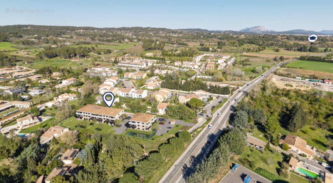 Appartement à EGUILLES