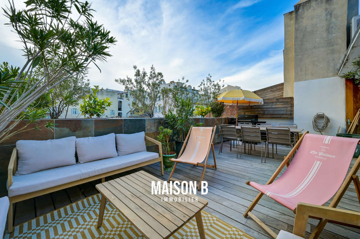 Appartement à MARSEILLE-6E