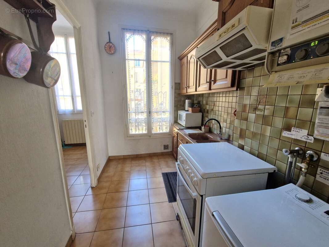 A vendre, Appartement 3/4 Pièces, 57 m², Quartier Delfino, Nice 06300, Alpes Maritimes - photo 3