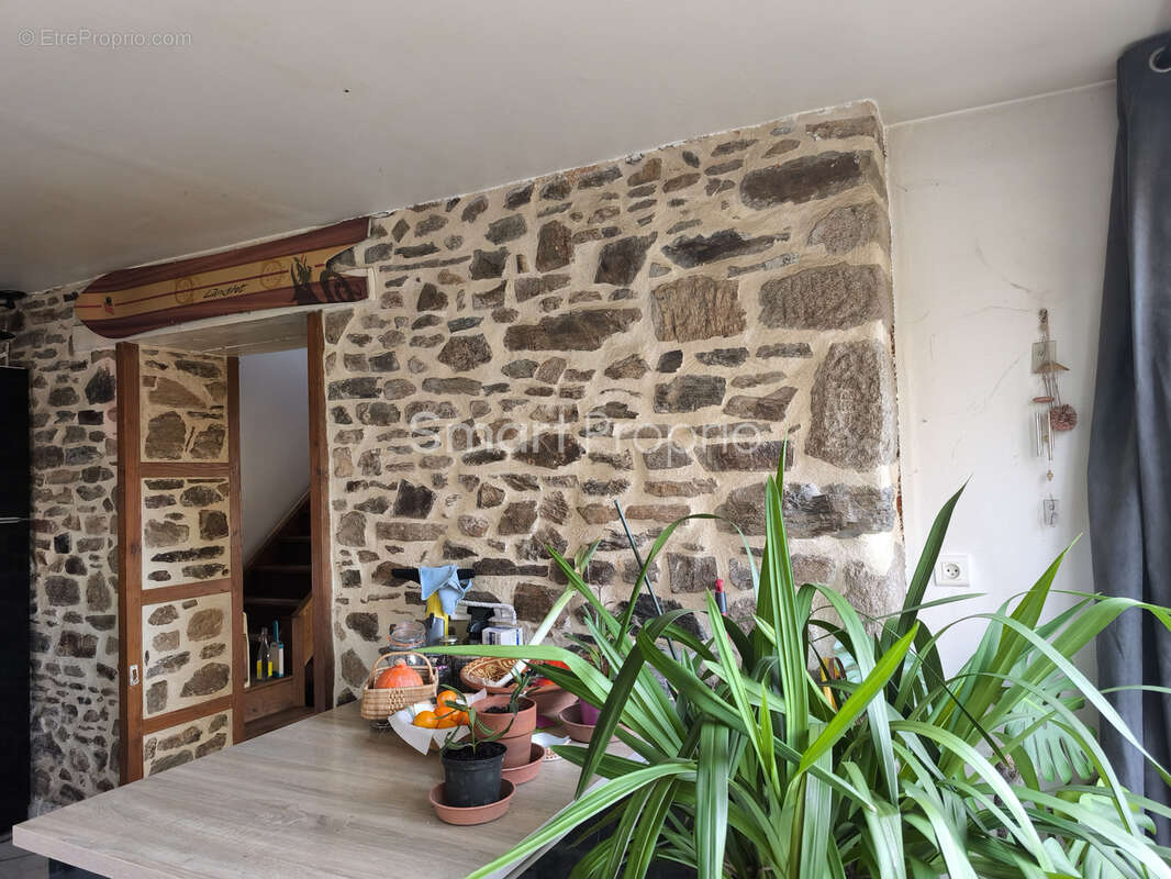 Maison à NAVES