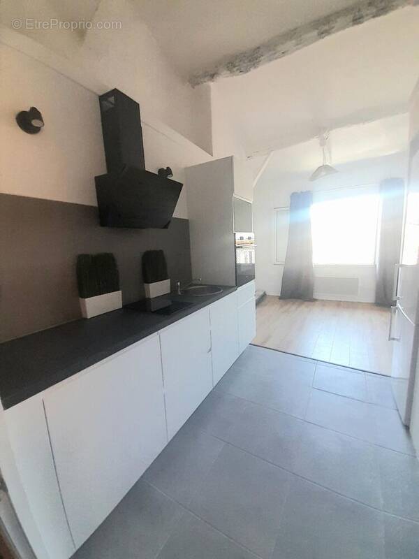 Photo 1 - Appartement à TOURVES