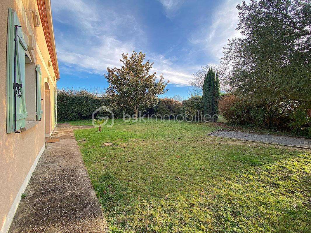 Maison à LE HAILLAN