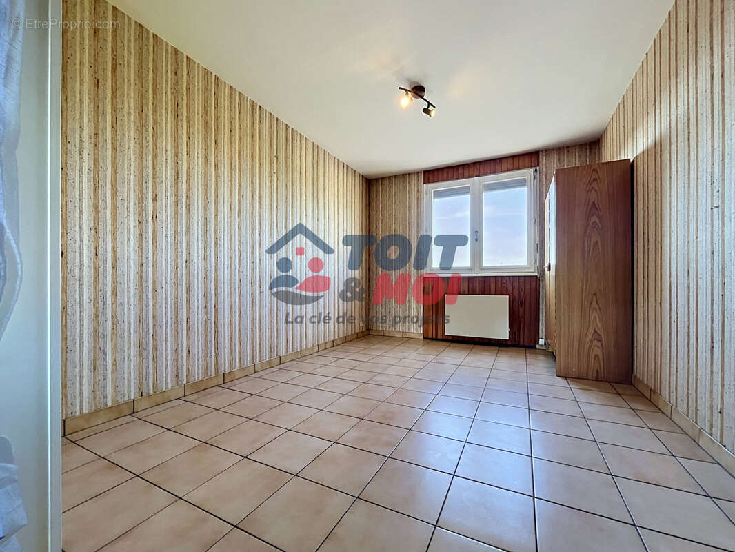 Appartement à NAVENNE