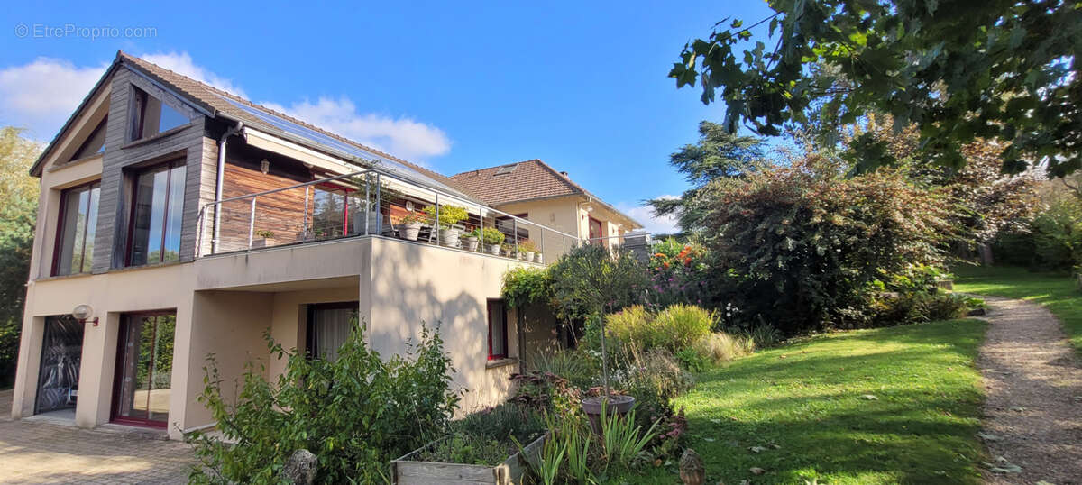 Maison à BREUIL-BOIS-ROBERT