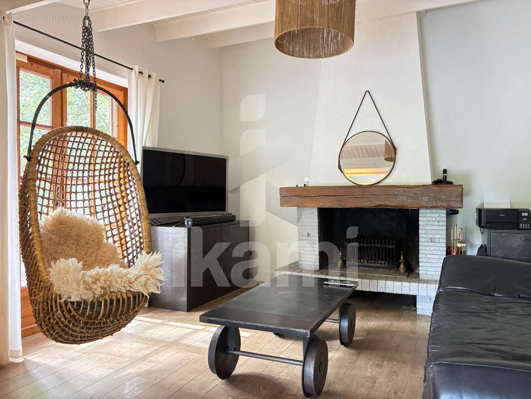 Maison à PIERREFITTE-SUR-SAULDRE