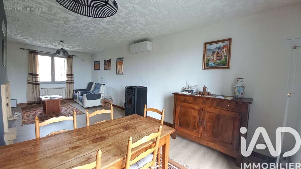 Photo 5 - Maison à SAINT-JULIEN-MOLIN-MOLETTE