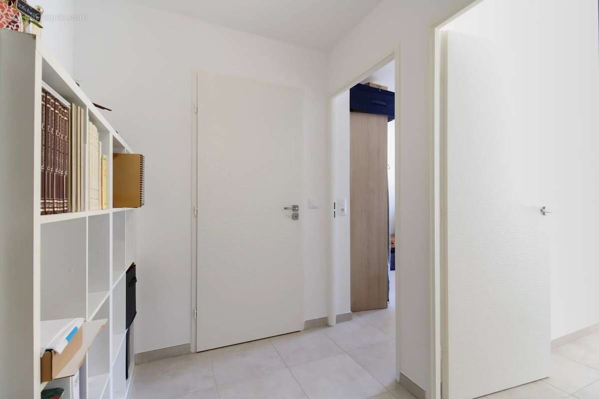 Appartement à SAINT-MARTIN-DU-VAR