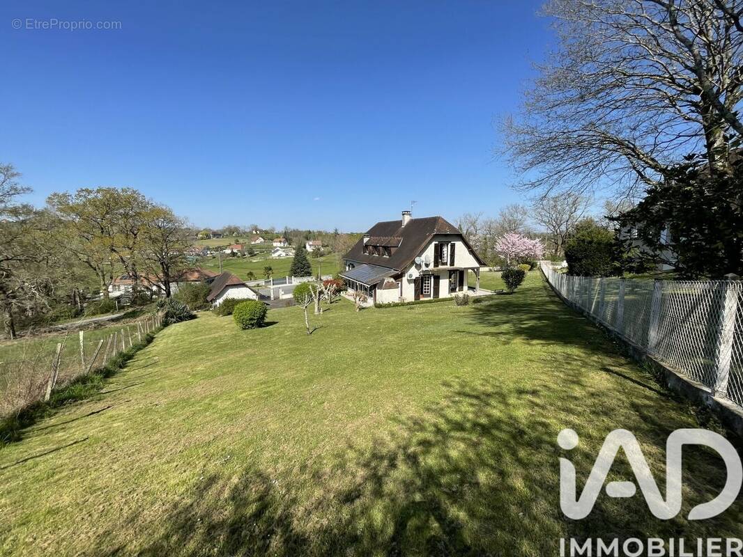 Photo 1 - Maison à LAGOR