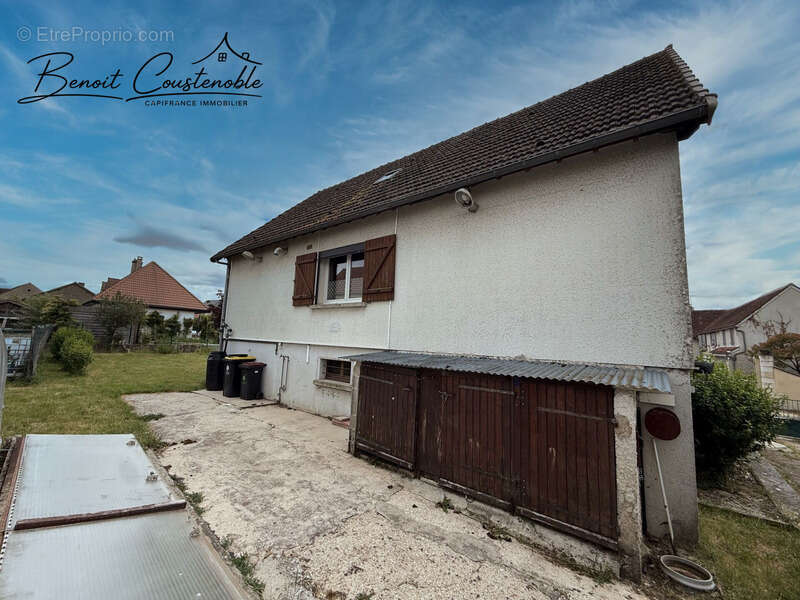 Venoy - Maison 103 m² - 4 chambres - Sous-sol total - Garage indépendant - Terrain 739 m² - photo 23