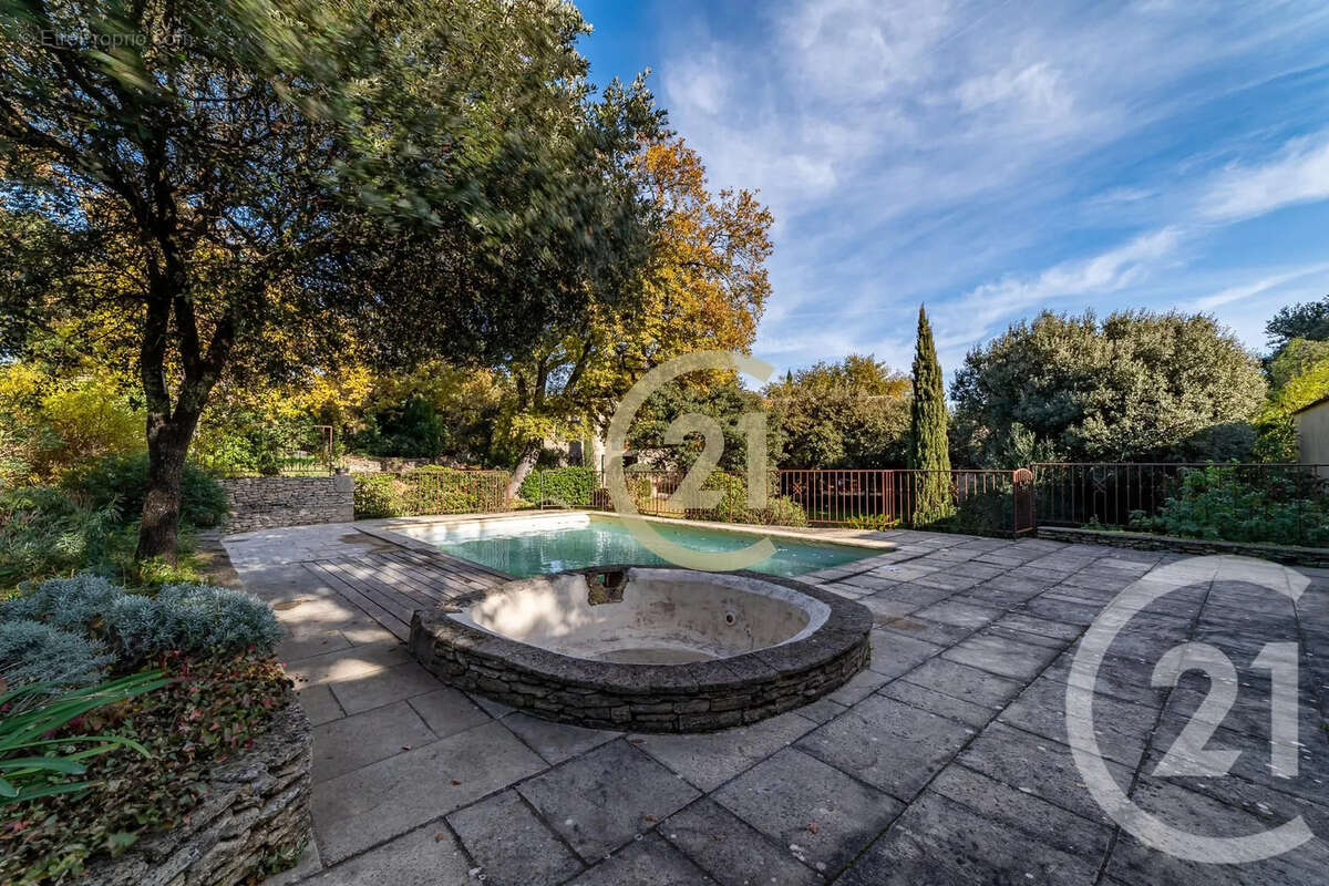 Maison à CASTILLON-DU-GARD