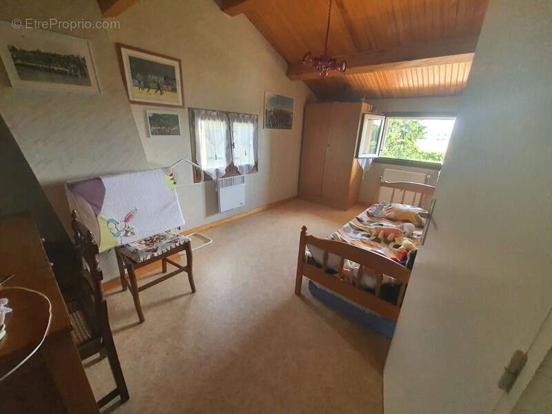 Maison à CHATEAUNEUF-SUR-ISERE