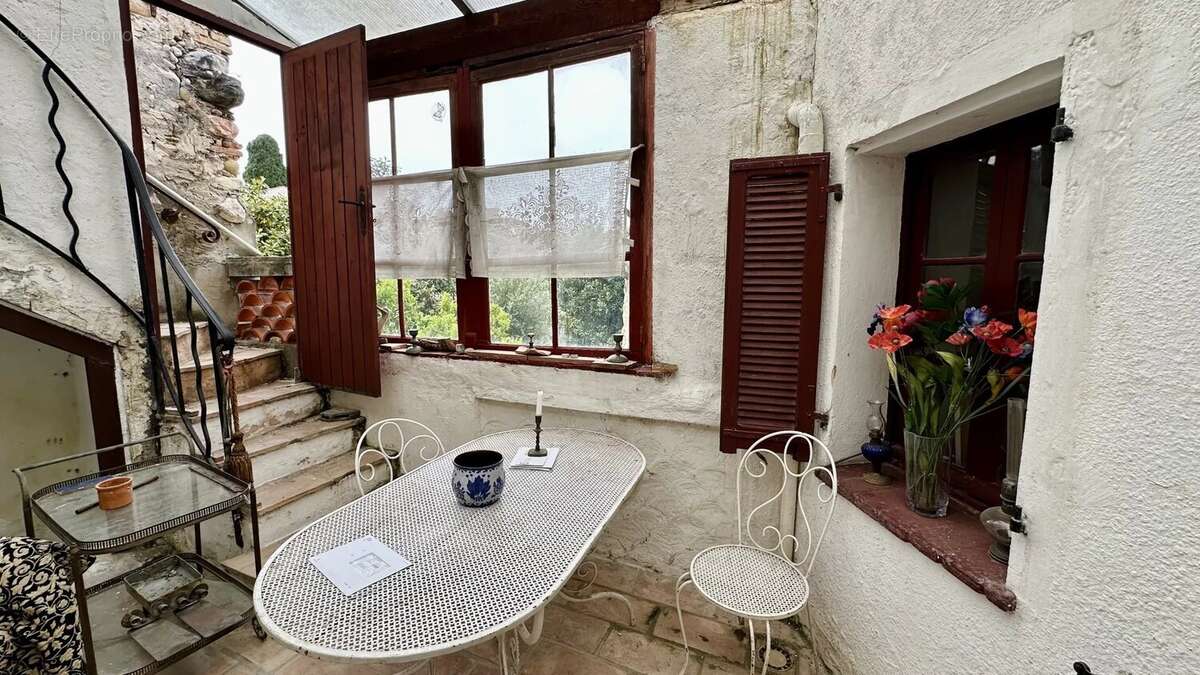 Maison à CAGNES-SUR-MER