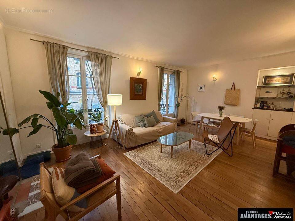 Appartement à PARIS-15E