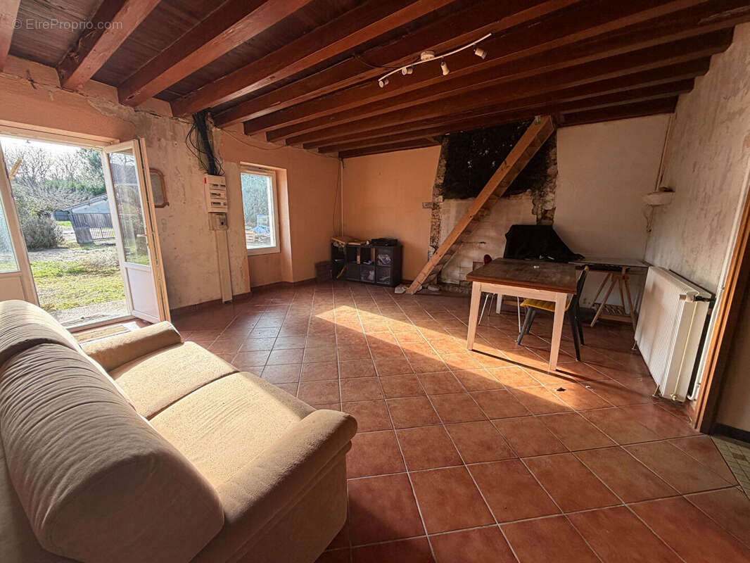 Maison à SALLES