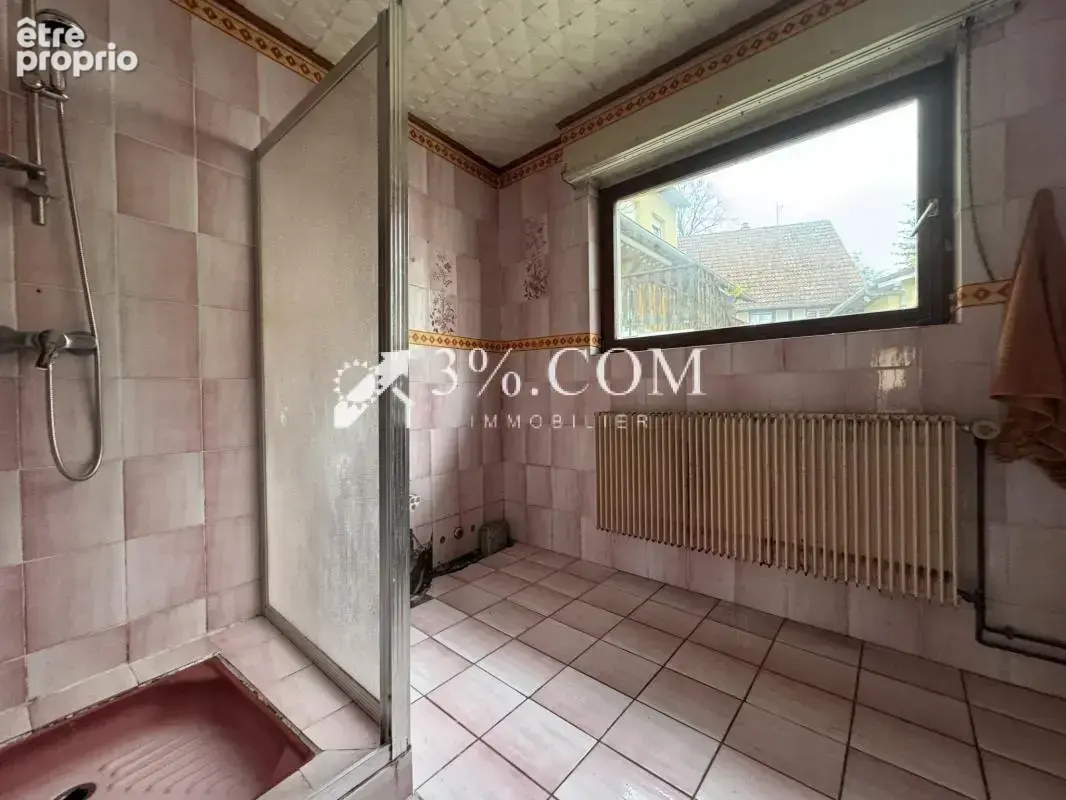 3%COM Maison 183m2  à RENOVER avec 4 garages - photo 11