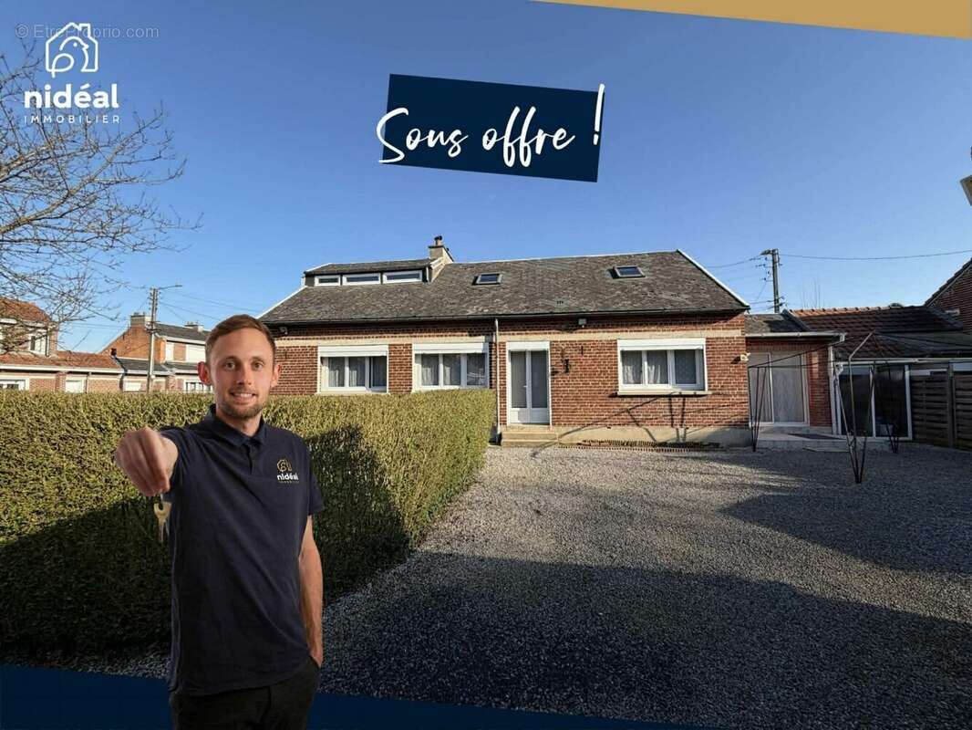 Maison à AULNOYE-AYMERIES