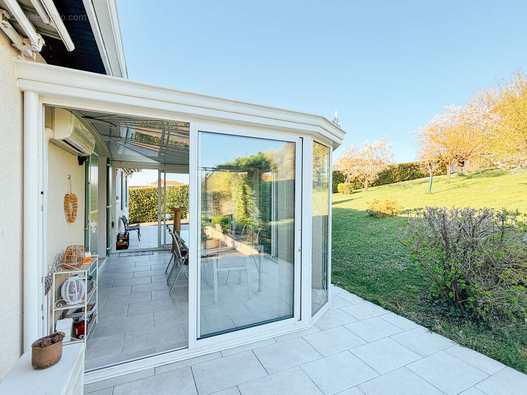 Maison à SAINT-AMANT-DE-BOIXE