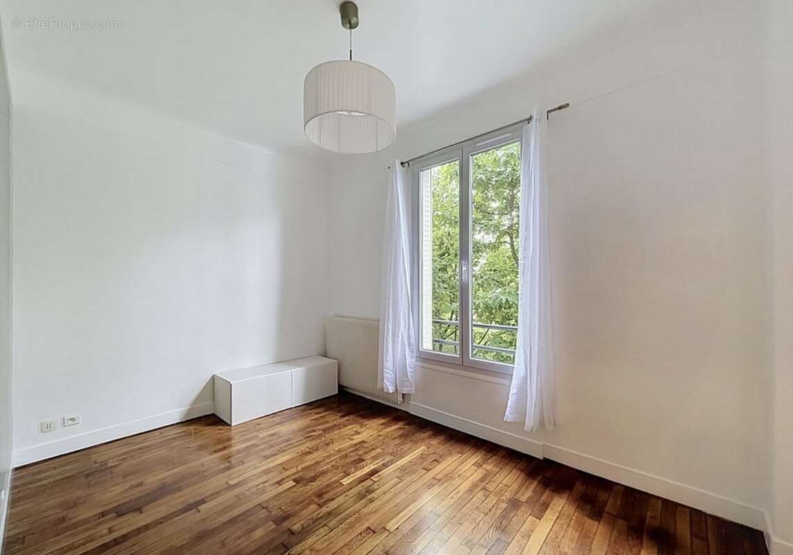 Colombes – exclusivité – charmante maison de ville 3 chambres avec jardin - photo 9