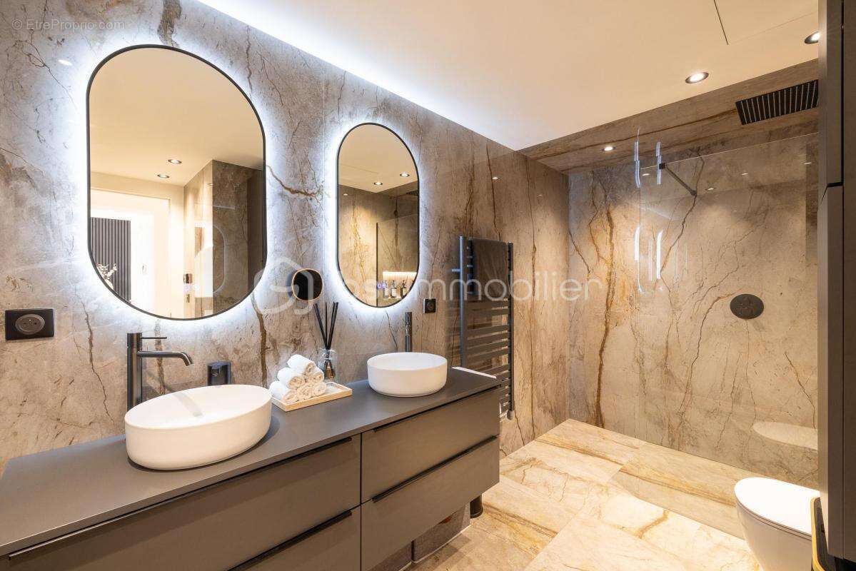 Appartement à LE CANNET