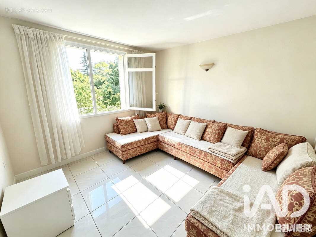 Photo 1 - Appartement à CRETEIL