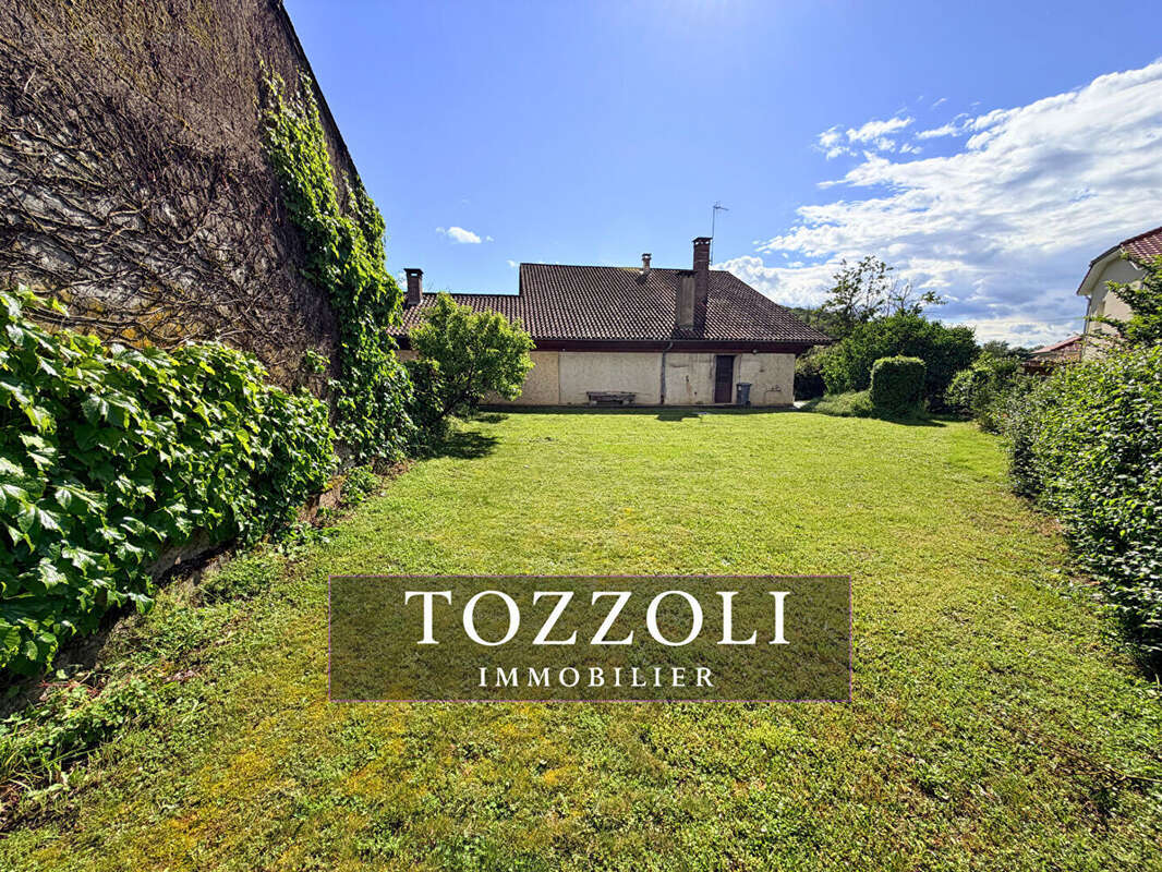 Maison à CHOZEAU