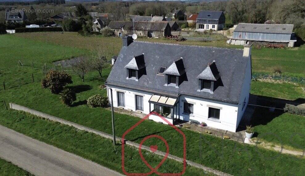 Maison à PONTIVY