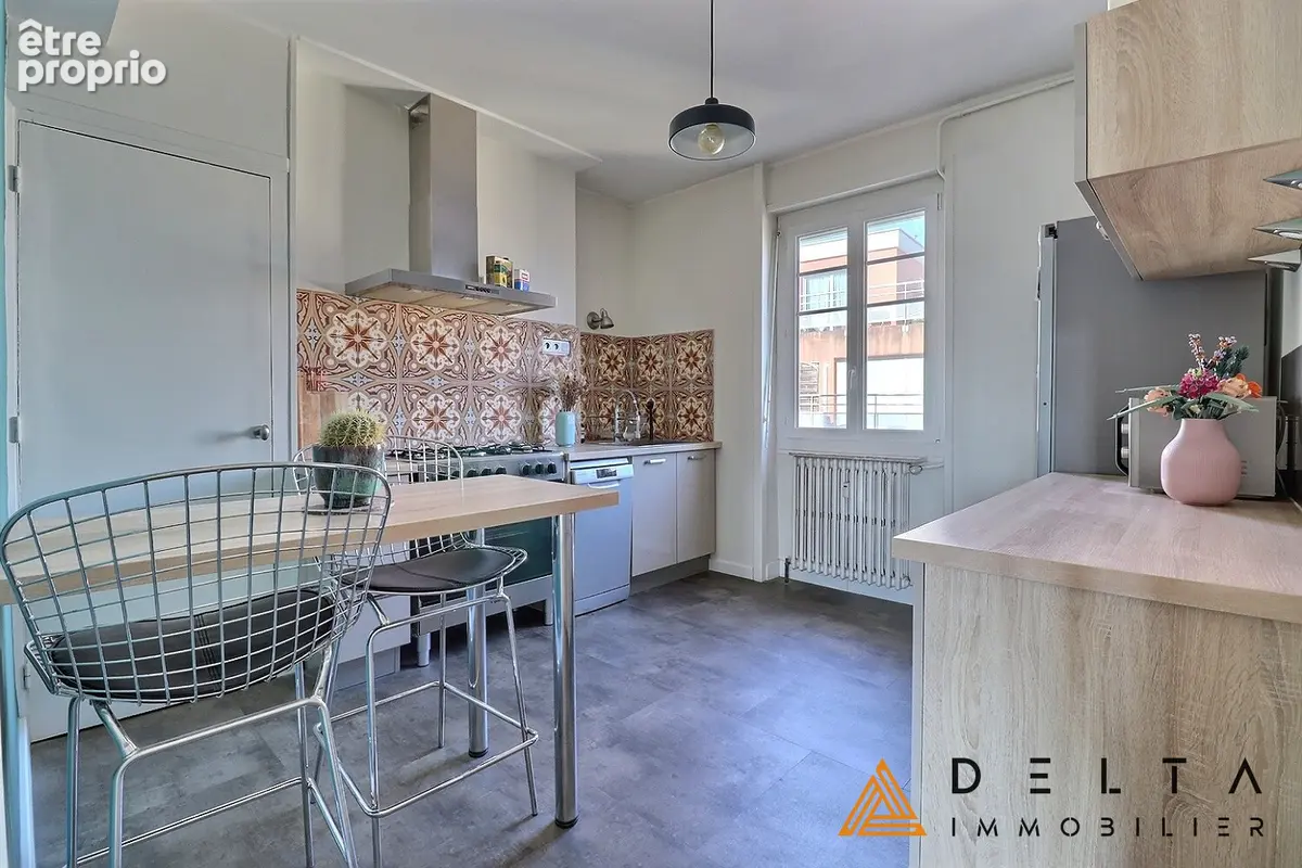Appartement 78 m2 avec cave et grenier - photo 3