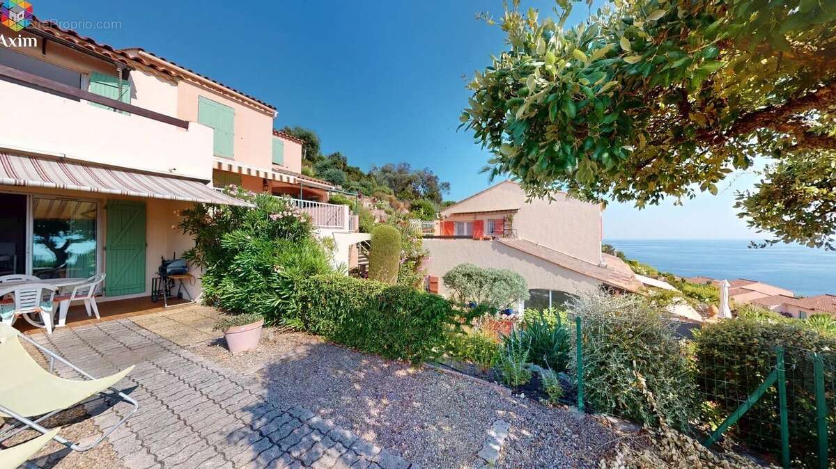 Maison à SAINT-RAPHAEL