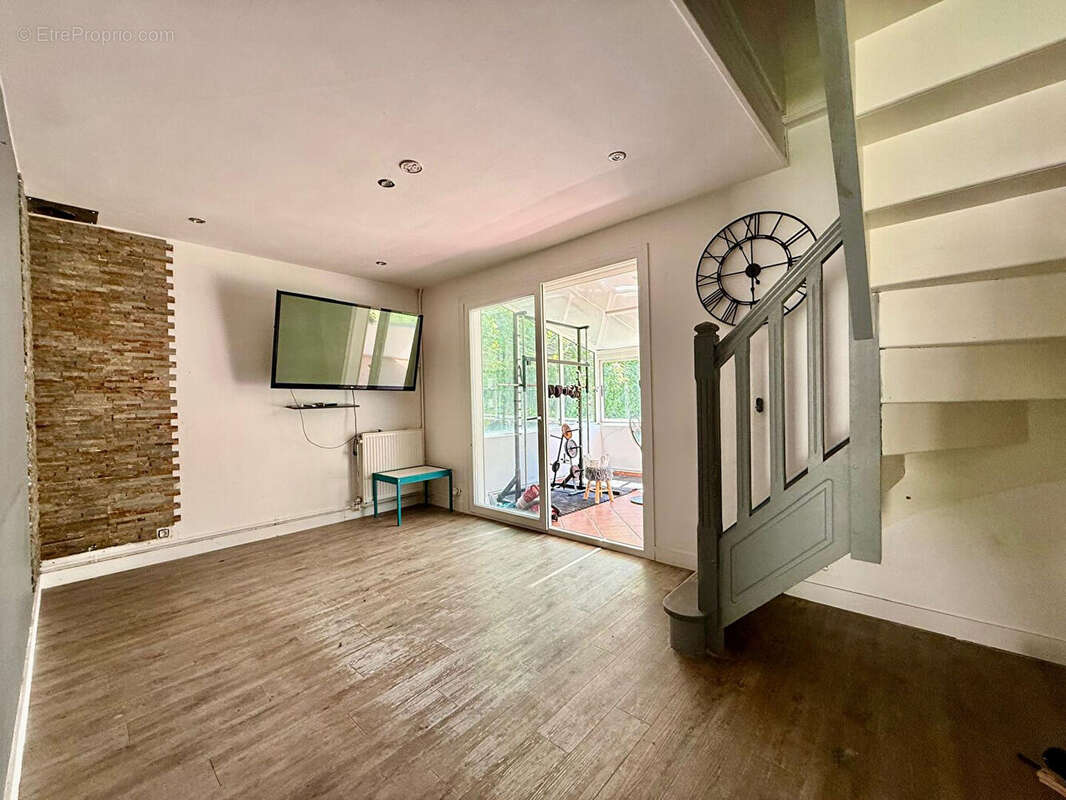 Maison à MILLY-LA-FORET