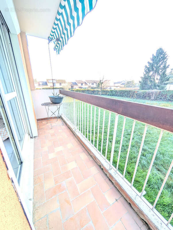 Appartement à SAINT-FONS