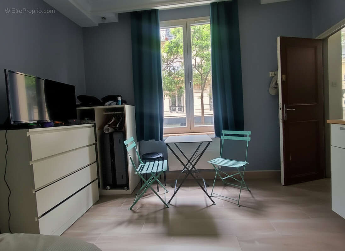 Appartement à PARIS-2E