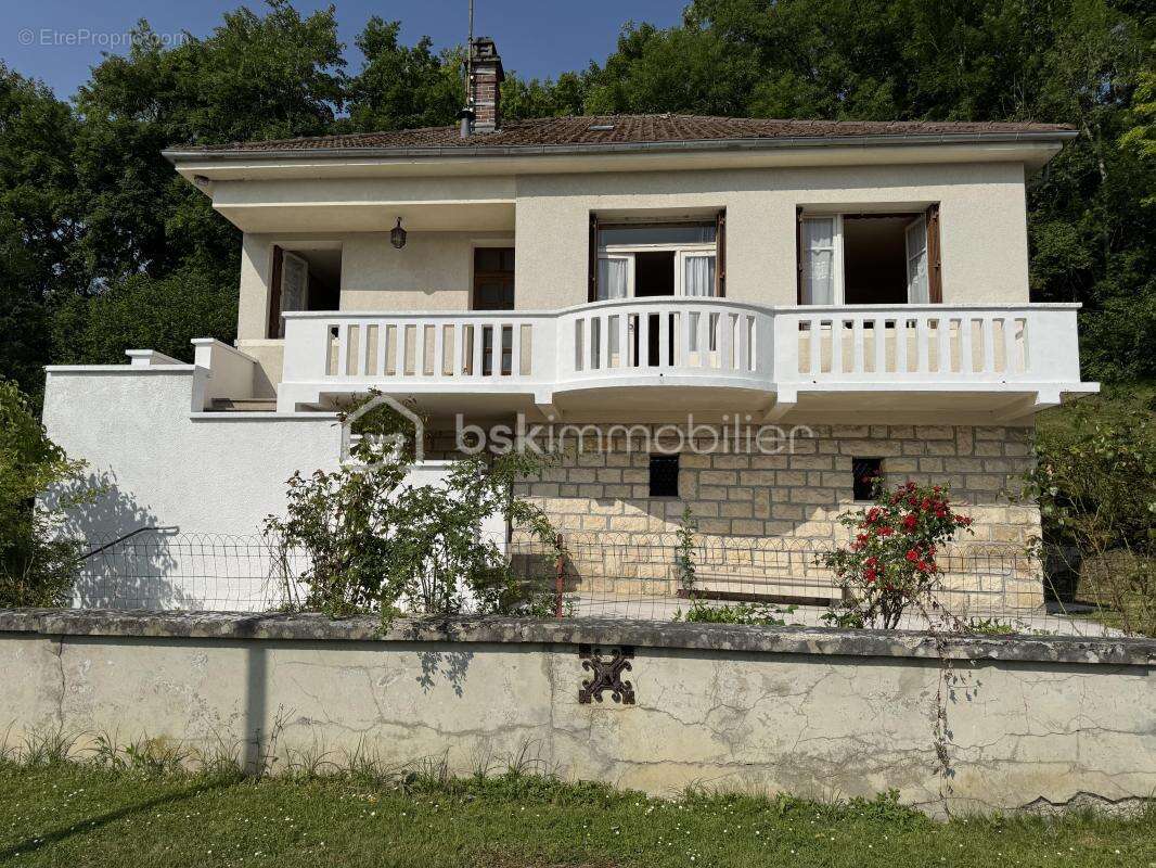 Maison à BAR-SUR-SEINE