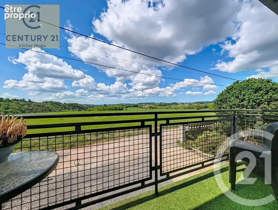 Maison 5 pièces 104 m² à vendre à Saint-Leonard-De-Noblat (87400) - photo 5