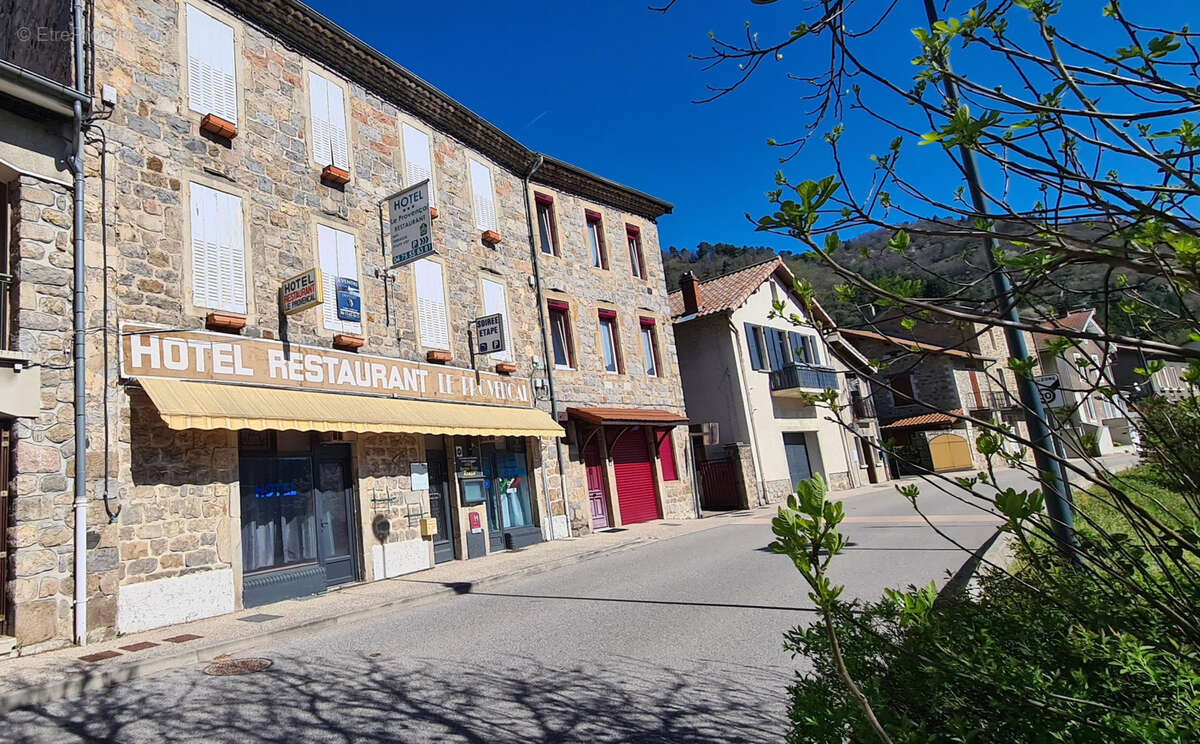 Maison à LE CHEYLARD