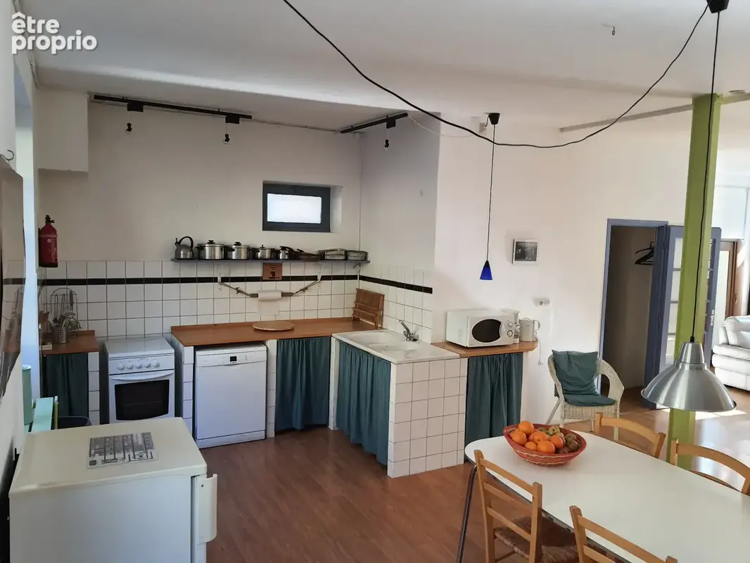 Ardèche - Ancien moulinage en pierres dans la vallée de l'Auzène - 6 logements - une grande salle 232m² - dépendance - piscine - - photo 7