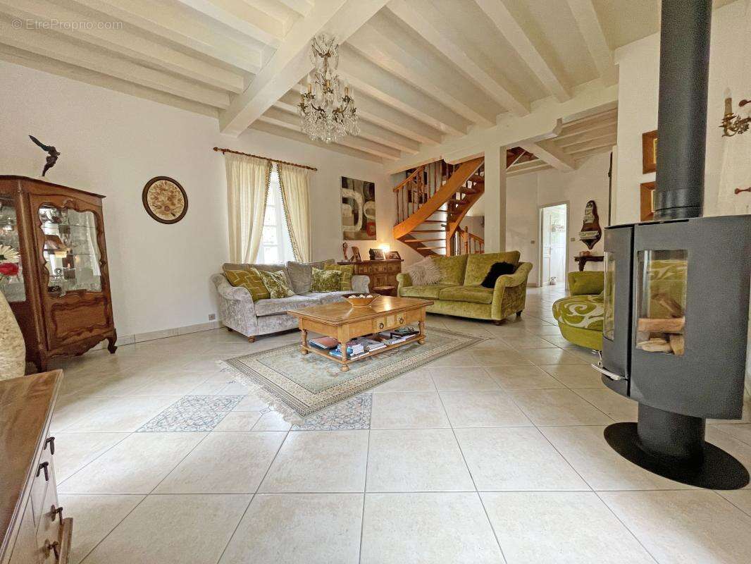 Maison à CAMPAGNE