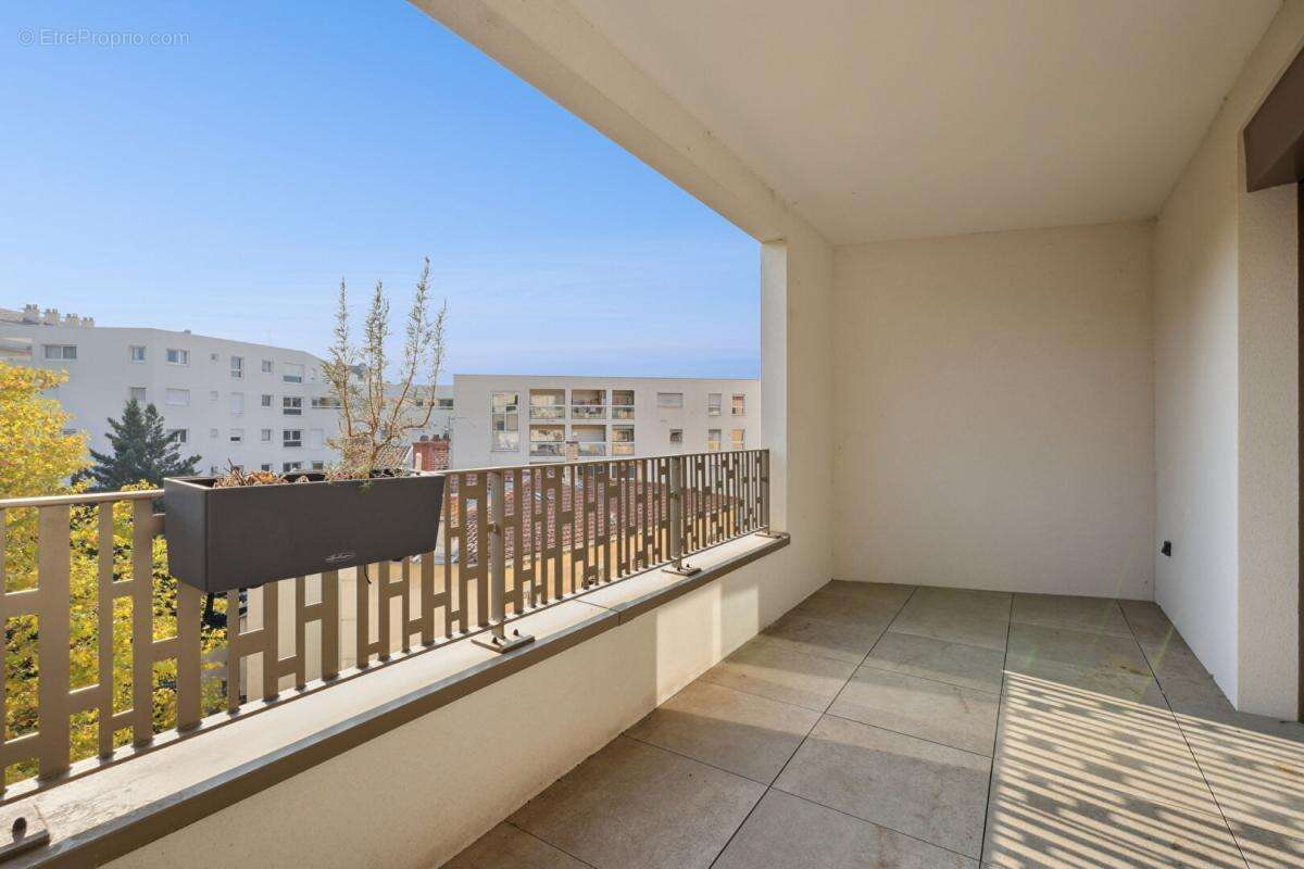 Appartement à LYON-7E